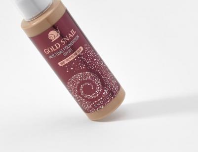 Тональный крем с улиточным муцином Gold Snail Moisture Foundation Light Beige SPF30+ #13 – фото 9