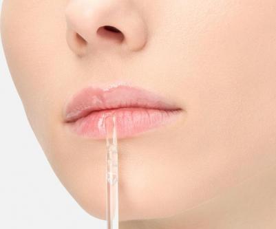 Блеск для губ Lipgloss What The Fake! Glass Shine Plumping Lip Filler 01 Oh So Glassy, 4,2 ml – фото 3