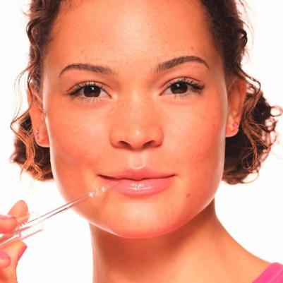 Блеск для губ Lipgloss What The Fake! Glass Shine Plumping Lip Filler 01 Oh So Glassy, 4,2 ml – фото 7
