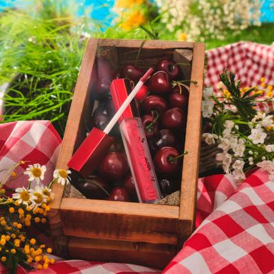 Губная помада Lippenstift So Cherry Happy 01 Cherry Kisses, 4 ml – фото 1