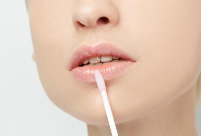 Блеск для губ № 604 серии BB MAGIC GLOSS 9 мл – фото 3