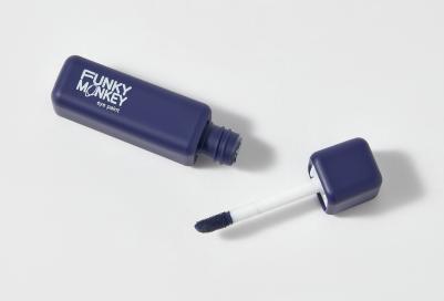 Тени для век матовые ультрапигментированные Eye paint тон 07 темно-синий – фото 2