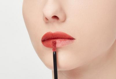 Помада для губ Жидкая матовая губная помада Le Rouge Interdit Cream Velvet 3274872457553 – фото 2