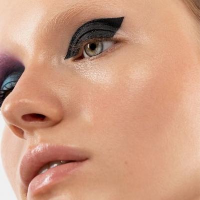 Консилер для молодости кожи Equilibrium, тон 01 – фото 3