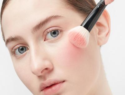 Румяна для лица АМС системы Freedom Luscious Cheek Face Blush №68 – фото 1