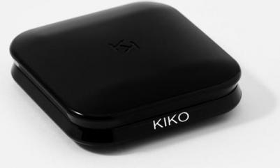 Палитра теней для век Bright Quartet с четырьмя запеченными тенями для сухого и влажного нанесения, бордовые вариации – фото 7