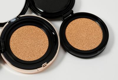 BB-кушон Moisture BB Cushion SPF50+/PA+++ (#23, светло-бежевый) – фото 7