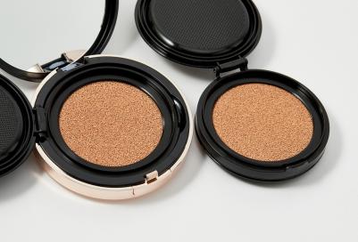 BB-кушон Moisture BB Cushion SPF50+/PA+++ (#25, темно-бежевый) – фото 5
