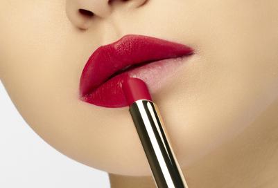 Помада для губ Color Riche матовая тон 346 Le Rouge Determination – фото 12