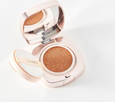 Тональный лифтинг-кушон с эффектом сияния The Cushion Compact SPF30 Warm Vanilla – фото 4