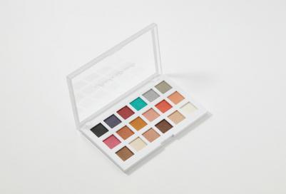 Палетка теней 18 тонов Look Good Naked SEA breeze, 61 тон – фото 1