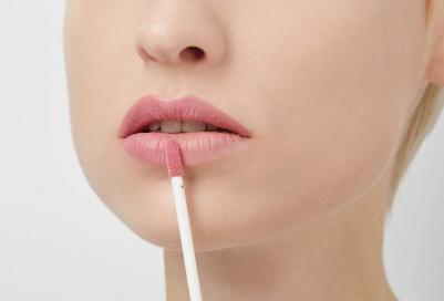 Pin-Up Ultra Matt Блеск для губ №19 (пыльная роза) 5г – фото 4