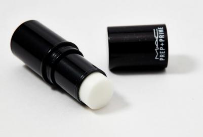 Основа для макияжа Стик, уменьшающий видимость пор Prep + Prime Pore Refiner Stick – фото 1