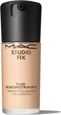 Основа тональная Studio Fix Fluid SPF 15, матирующая, NC16, 30 мл