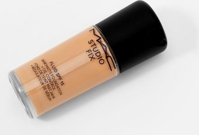 Studio Fix Fluid SPF 15 24Hr Matte Foundation Plus Oil Control NC25 для женщин 1 унция – фото 6