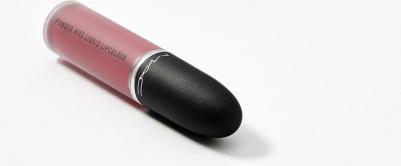 Жидкая губная помада Powder Kiss Liquid Lipcolour 0773602567874 – фото 6