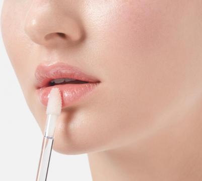 Блеск для губ Блеск-уход для губ придающий объем Plump & Care Lip Gloss 4045915930451 – фото 1
