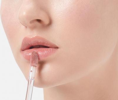 Блеск для губ Блеск-уход для губ придающий объем Plump & Care Lip Gloss 4045915930505 – фото 6