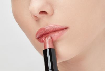 Помада для губ мерцающая с глиттером SHIMMER LIP STICK №04 античная роза – фото 4