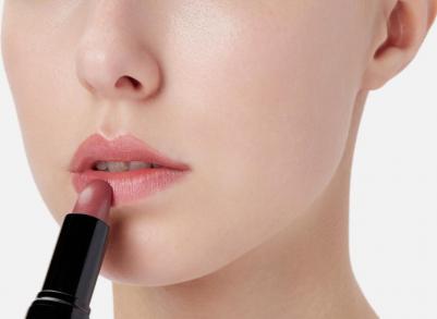 Помада для губ с мерцающими частицами Shimmer Lip Stick 4045915940672 – фото 2