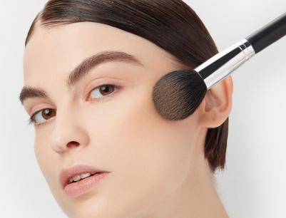 Пудра-бронзер Mineral Mat Bronzer с минералами матирующая тон 03 миндаль – фото 2