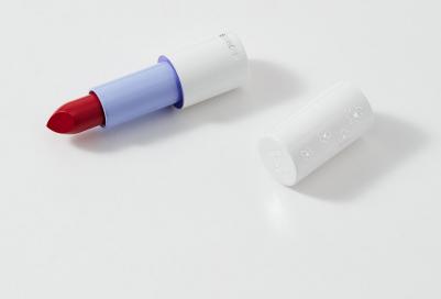 Нежная кремовая увлажняющая помада Flower Kiss 8006381120131 – фото 1