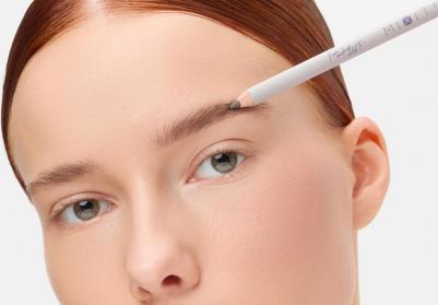 Карандаш для бровей стойкий с щеточкой MAKE UP оттенок 01 мягкий коричневый. Декоративная косметика для макияжа – фото 10