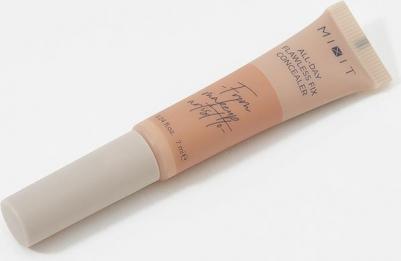 Консилер для лица стойкий MAKE UP матовый финиш 04 темно-бежевый. Профессиональная декоративная косметика макияжа – фото 4
