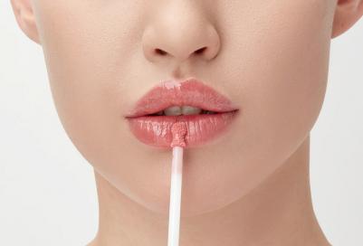 Блеск для губ c эффектом увеличения Plumping Kiss 6 мл 8011003840618 – фото 6