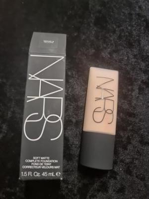 Тональное средство Матовый тональный крем Soft Matte Complete Foundation 0194251004075 – фото 1