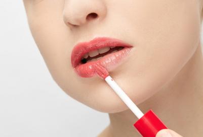 Блеск для губ Ultrashining lipgloss tango 3 мл 4607935371272 – фото 1