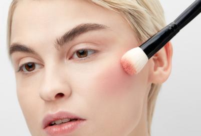 Румяна для лица сатиновые, в стике, Belleza №423, нежный розовый – фото 3