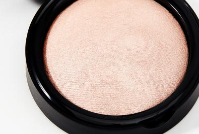 Хайлайтер Baked Highlighter, 10 г 3701365758472 – фото 4