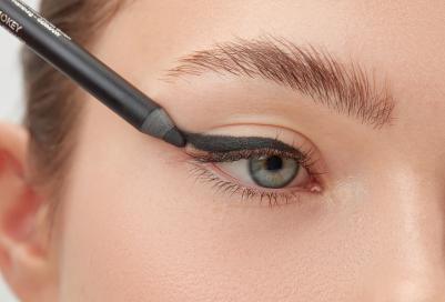 Карандаш для глаз для создания эффекта смоуки COSMETICS 01 SMOKEY EYE PENCIL 1,2 г – фото 5