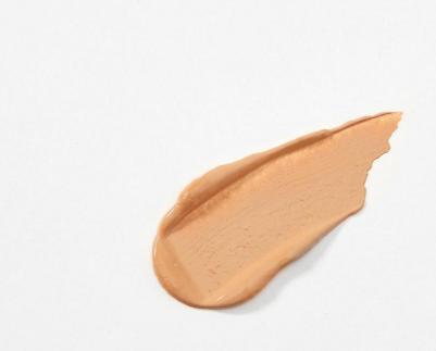Тональная основа Mattifying Extreme Wear Foundation 116 Golden Beige 30мл – фото 4