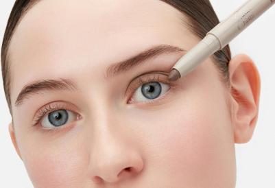 Стойкие тени-карандаш для век, кремовая текстура, тон: TRUFFLE – фото 7