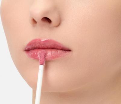 PIGMENTED LIP GLASS-LIKE GLOSS БЛЕСК ДЛЯ ГУБ С ЭФФЕКТОМ ЖИДКОГО СТЕКЛА PLG-206 – фото 6