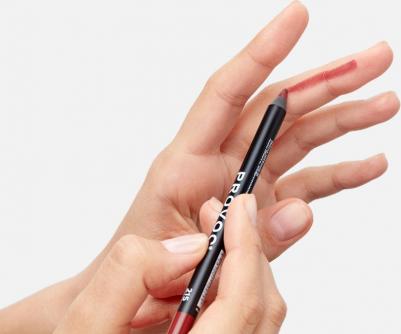 Подводка гелевая в карандаше для губ, 215 красно-коричневый / Gel Lip Liner Plump 7 г – фото 9