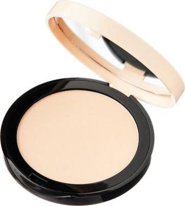 Компактная пудра для лица WONDER ME тон 20 Нюдовый – фото 5