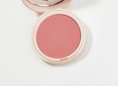 Румяна для лица компактные сверкающие WONDER ME BLUSH – фото 8