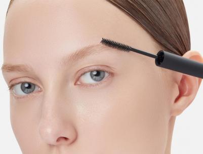 Гель фиксатор для жестких бровей Strong fix brow gel 4.5 мл – фото 3