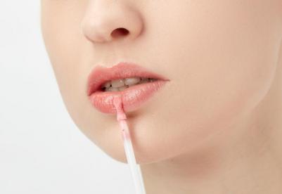 Блеск для губ Fashion Gloss с зеркальным эффектом 4810438008600 – фото 17