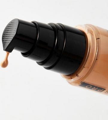 PRO Тональный крем Non-Transfer Foundation тон 40 beige_4810438026253 – фото 10