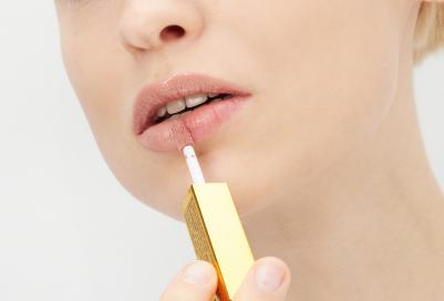 Помада-бальзам для губ Supreme Stay 24H Lip Duo Cashmere 2 в 1 жидкая 2,5мл – фото 7