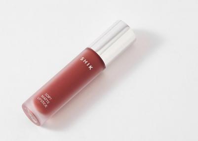 Помада жидкая матовая для губ оттенок 05 Rosewood розовый, SOFT MATTE LIPSTICK – фото 8