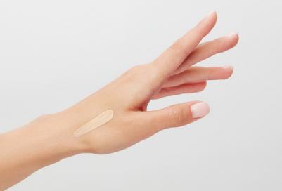 Тональный крем для лица STUDIO Skin Impression увлажняющий с spf 50 оттенок 203 – фото 11