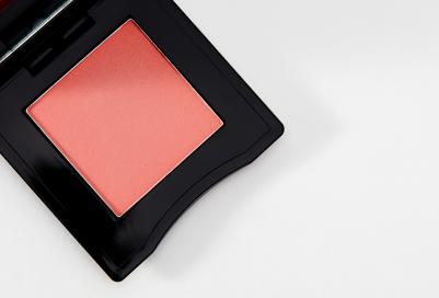 InnerGlow Powder Румяна для лица с эффектом естественного сияния 02 TWILIGHT HOUR – фото 4