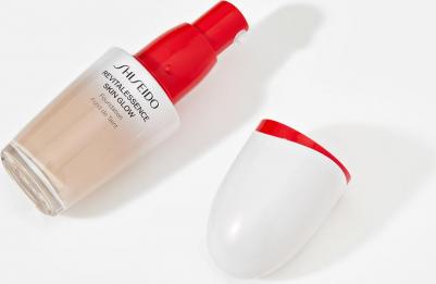 Тональное средство Тональное средство-уход с эффектом сияния Revitalessence Skin Glow SPF 30 0729238193543 – фото 7