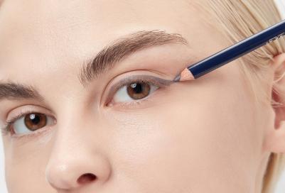 Карандаш-контур для глаз - Eye Sketch, 04 серый – фото 4