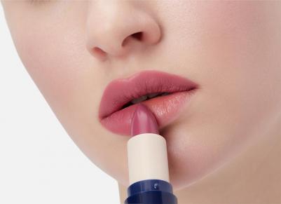 Помада для губ увлажняющая матовая SATURDATE NIGHT №424 персиковый – фото 8